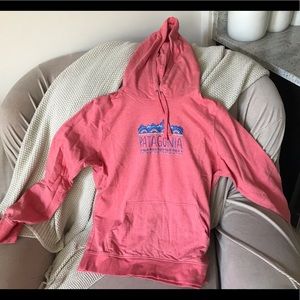 Coral Patagonia organic cotton sweatshirt